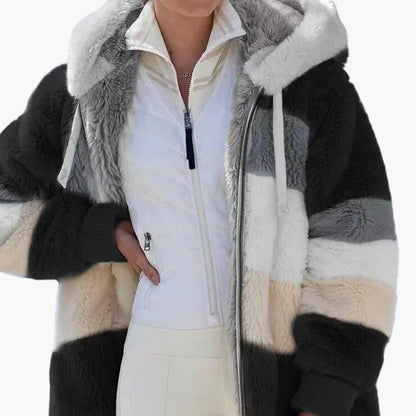 Stylische Winterjacke Streifenmuster