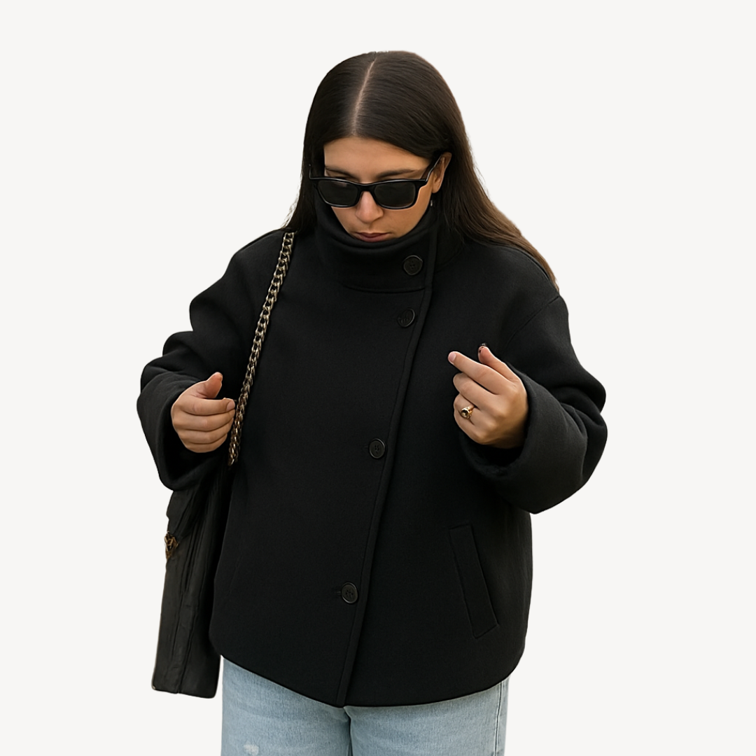 Stylischer Damen Mantel mit Knöpfen