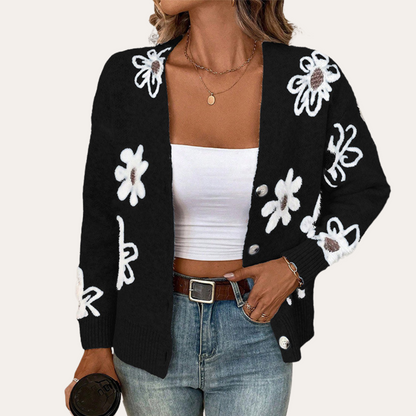Stylische Damenstrickjacke Modern