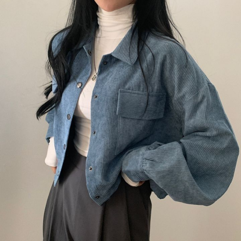 Kürzige Cordjacke Damen Modell