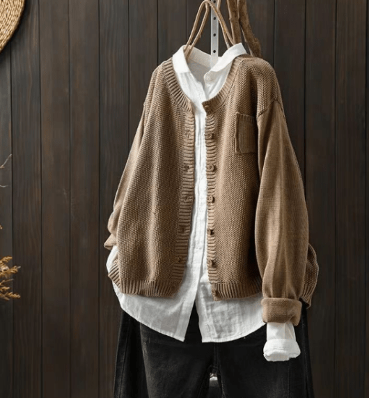 Elegante Damencardigan mit Knöpfen