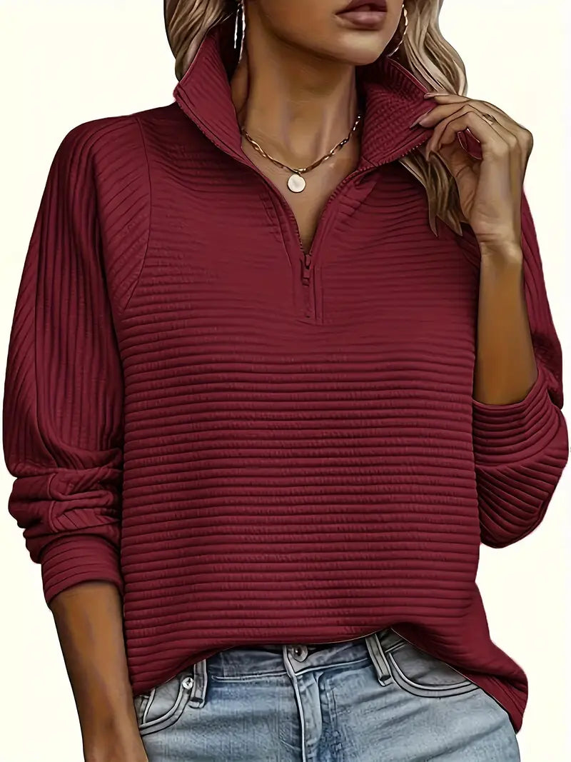 Moderne Damenkleidung | Weicher Pullover mit Reißverschluss