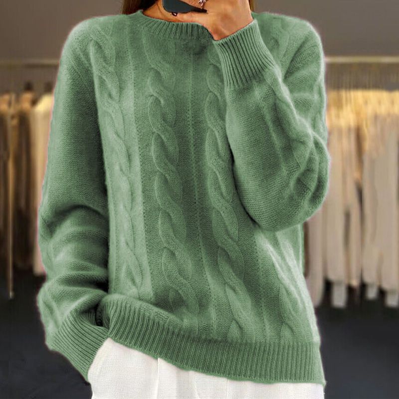 Weicher Winterpullover Gestrickt