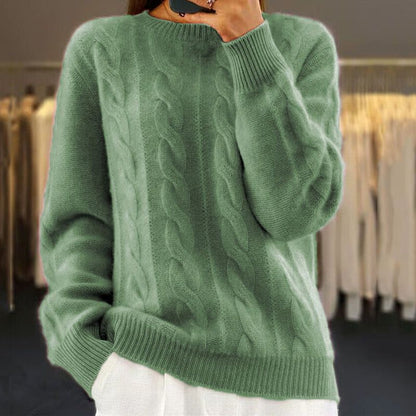 Weicher Winterpullover Gestrickt