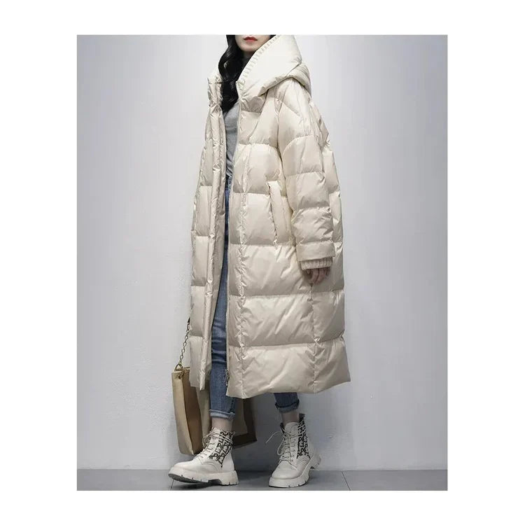 Lange Winterjacke mit Daunenfüllung
