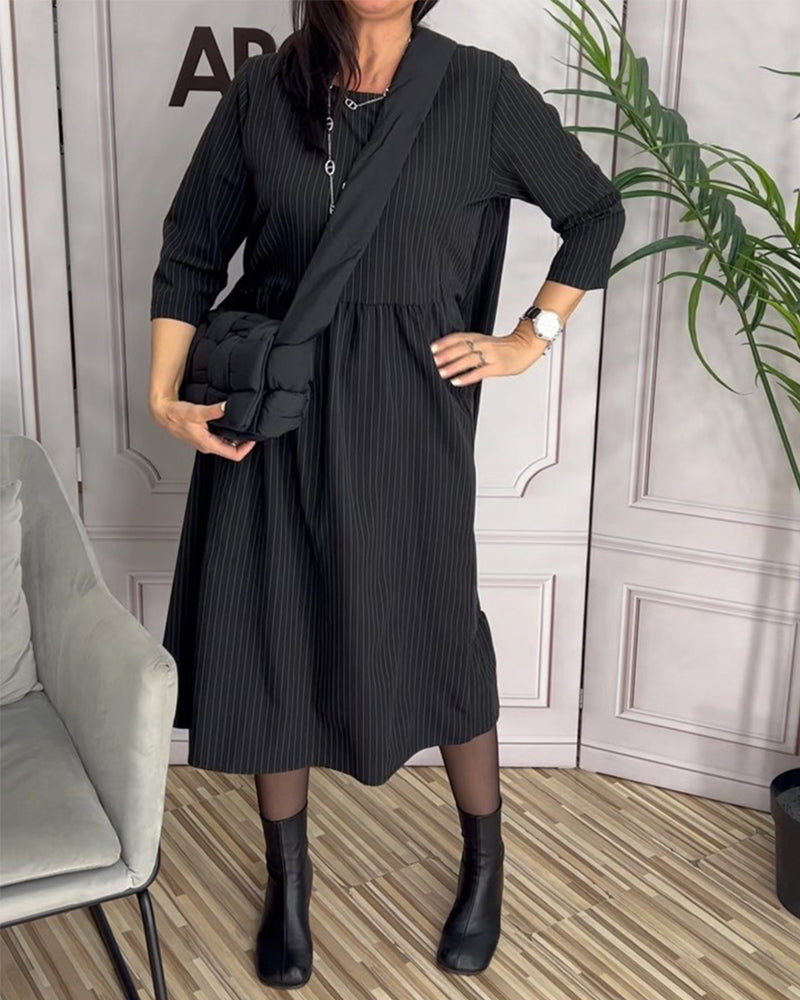 Elegantes Rundhals Kleid mit Rippenstruktur