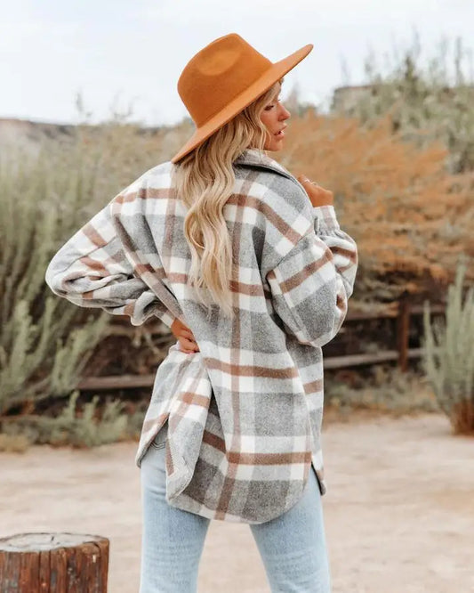 Übergroße Karo Shirtjacke Lang mit Brusttasche - IdealeKleiden