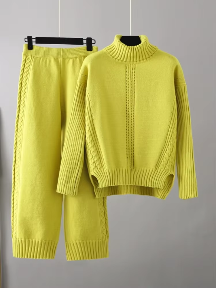 Stilvolles Frauenkleid Set Modern