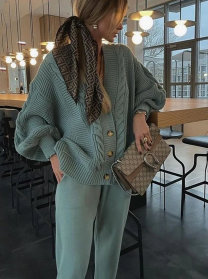 Weiche Damen Strickkleidung Set mit Oversized Cardigan