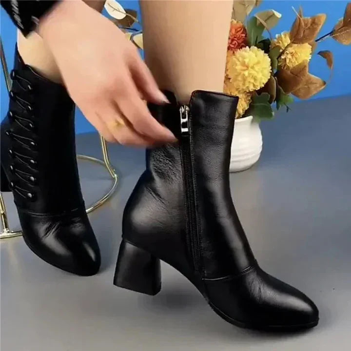 Stylische Damenstiefel Robustes Leder - IdealeKleiden