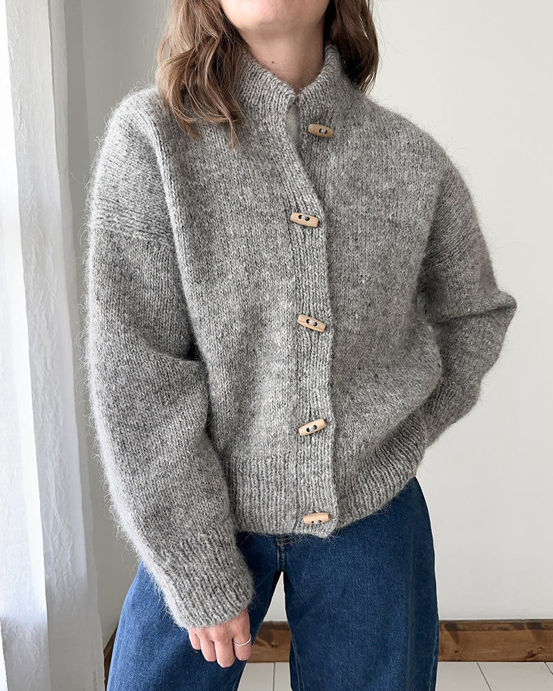 Modische Strickjacke Stehkragen Elegante Knöpfe