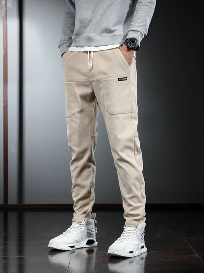 Stylische Jogginghose Herren mit Taschen - IdealeKleiden
