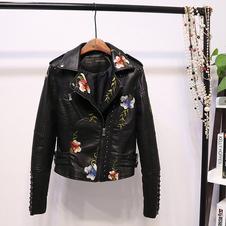 Stylische Bikerjacke Frauen Kunstleder Metallic