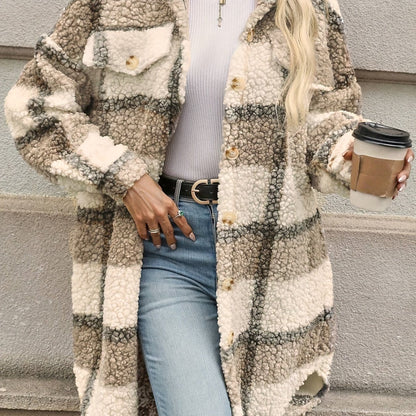 Stylische Karo Jacke Fuzzy Oberfläche