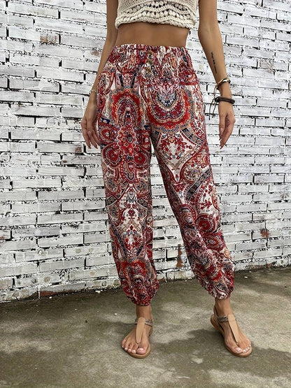 Farbenfrohe Damen-Hose mit Trend-Druck