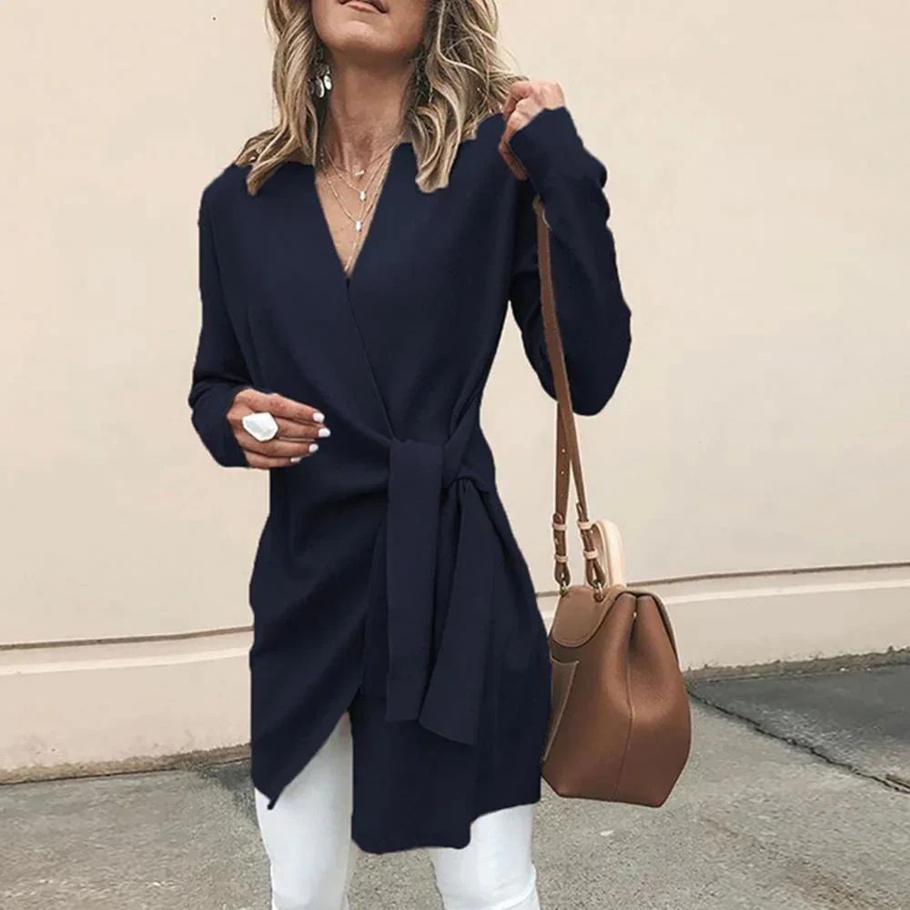 Stilvolle Damenjacke Mit Gürtel Elegant