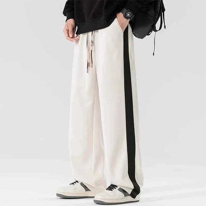 Sportliche Herren Jogginghose Streifen Design - IdealeKleiden