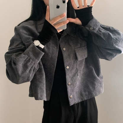Kürzige Cordjacke Damen Modell