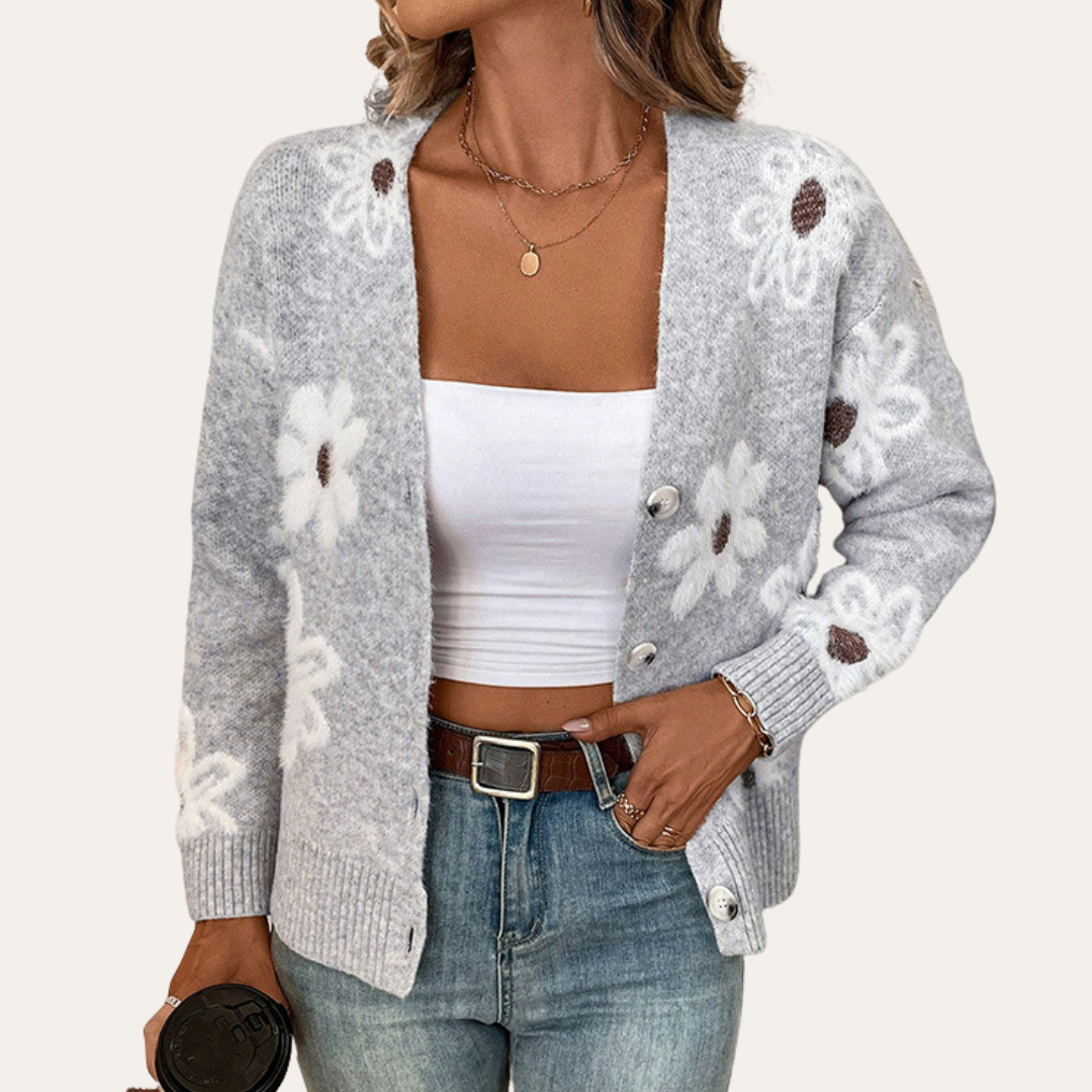 Stylische Damenstrickjacke Modern