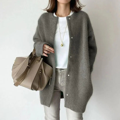 Elegante Damenstrickjacke Beige