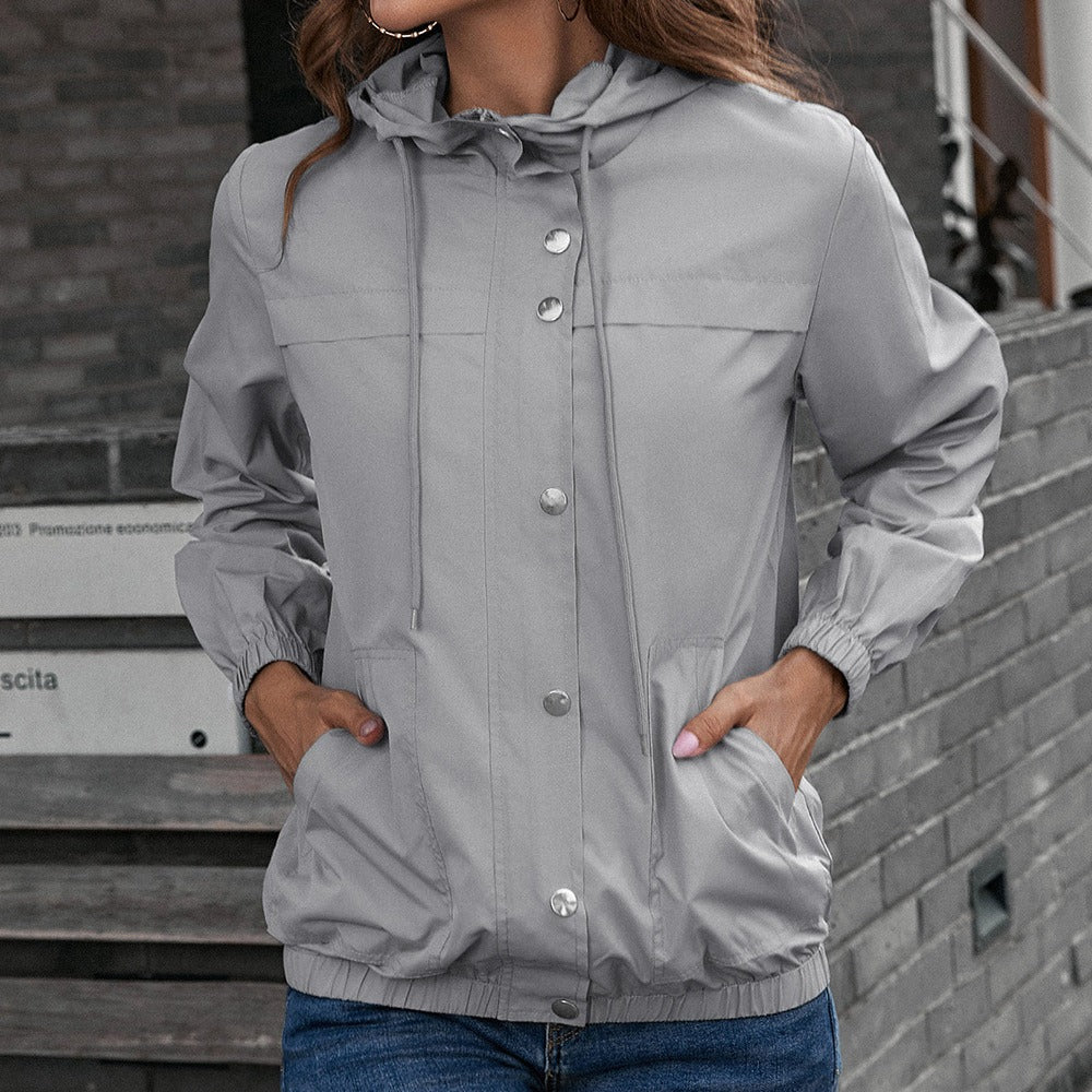 Regenjacke Wasserdicht Funktionell Kapuze und Taschen