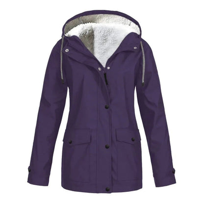 Wetterfeste Jacke mit Kapuze und Kunstfellfutter