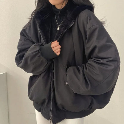 Oversized Kunstfelljacke Frauen Hüftlänge Rippverarbeitung