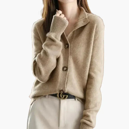 Stilvolle Strickjacke Büro Chic