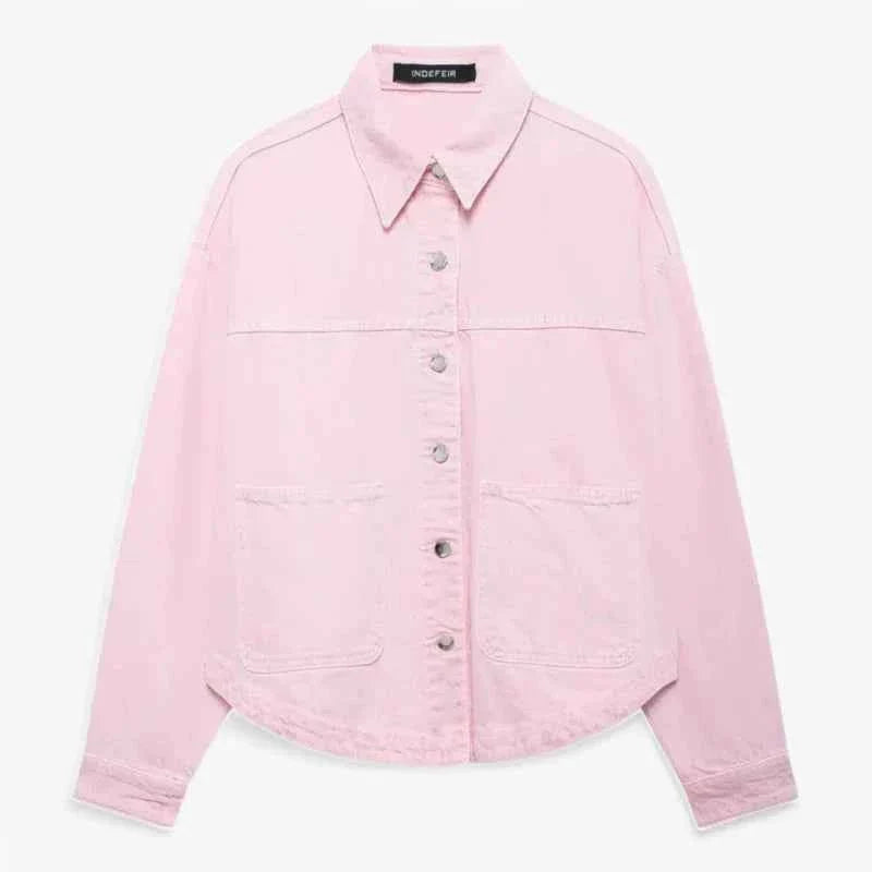Stilvolle Blaujeans-Jacke Trendy Look