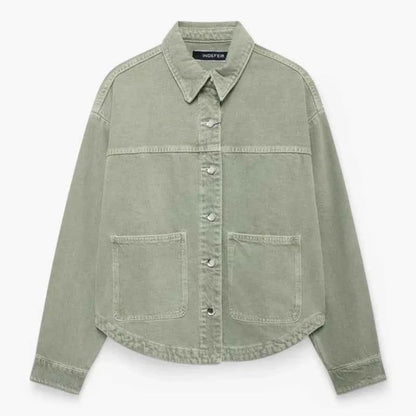 Stilvolle Blaujeans-Jacke Trendy Look