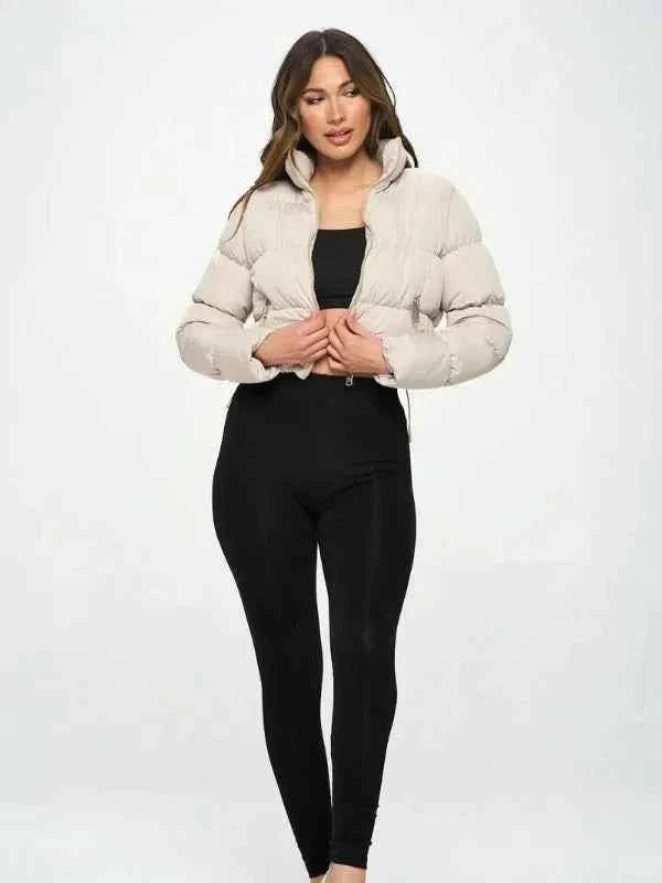 Kurze Damenwinterjacke Schwarz