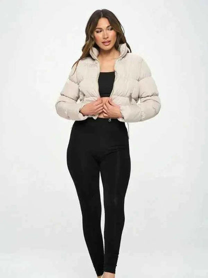 Kurze Damenwinterjacke Schwarz