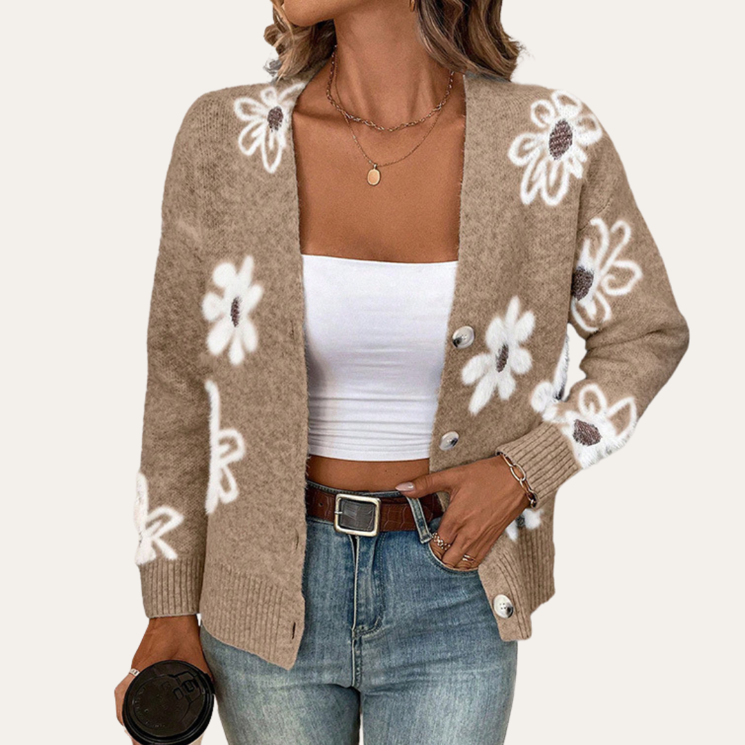 Stylische Damenstrickjacke Modern