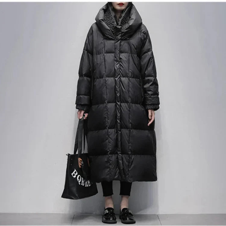 Lange Winterjacke mit Daunenfüllung