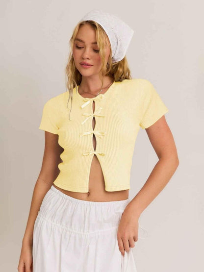 Frauen Top Kurzarm mit Satin Bändern