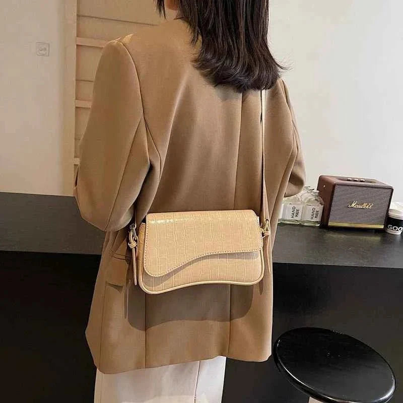 Mila - Damen Schultasche Strukturiert Wellendesign