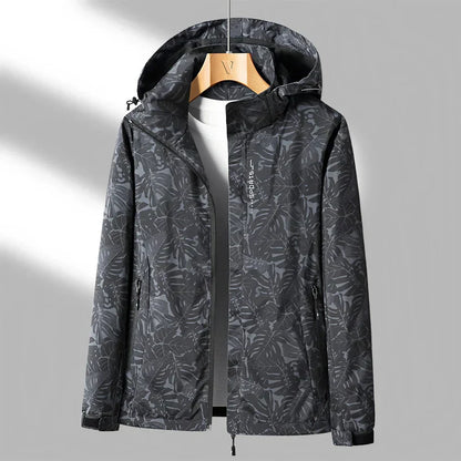 Praktische Outdoor-Jacke mit Kapuze und stylischem Druck