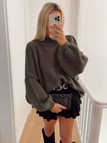 Großer Pullover Tiefes V-Ausschnitt Design
