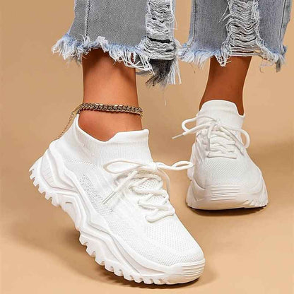 Stilvolle Plateau Sneaker - IdealeKleiden