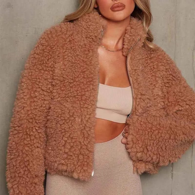 Kurze Damenjacke Plüsch Soft