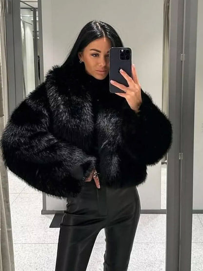 Veganer Faux-Fur-Mantel Elegant Winter