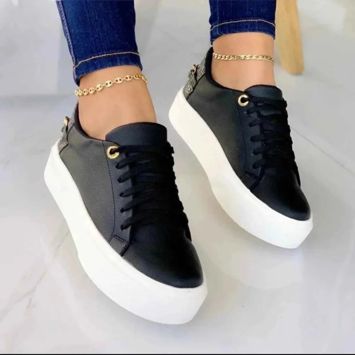 Modische Frauen Sneaker Sportlich
