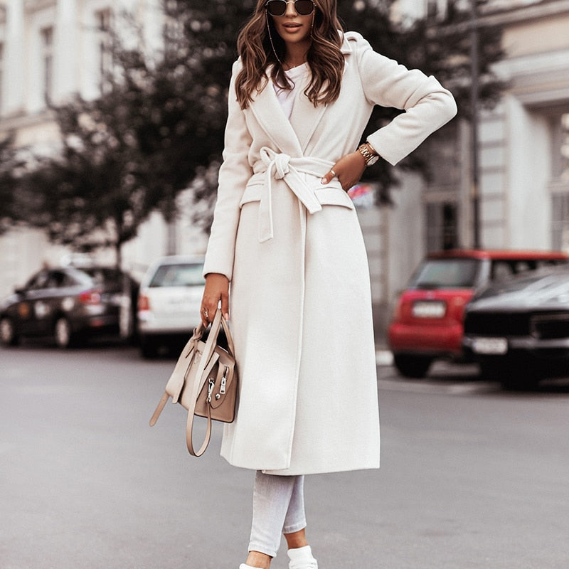 Stylische Damenwinterjacke Lang & Warm