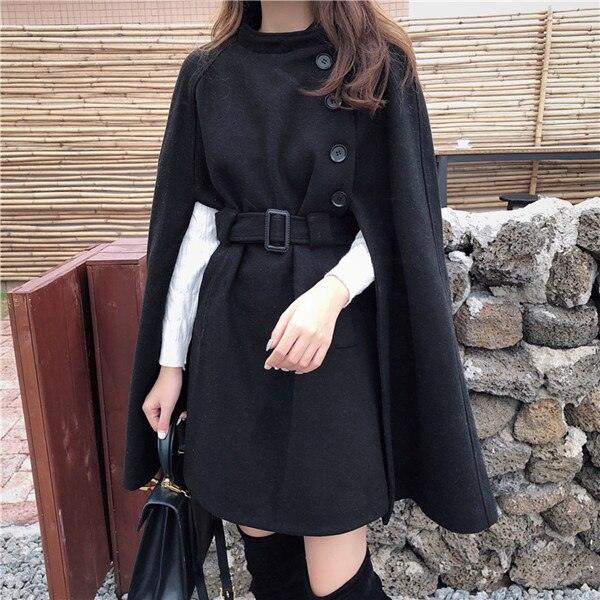 Stylische Damen-Capejacke Elegant - IdealeKleiden