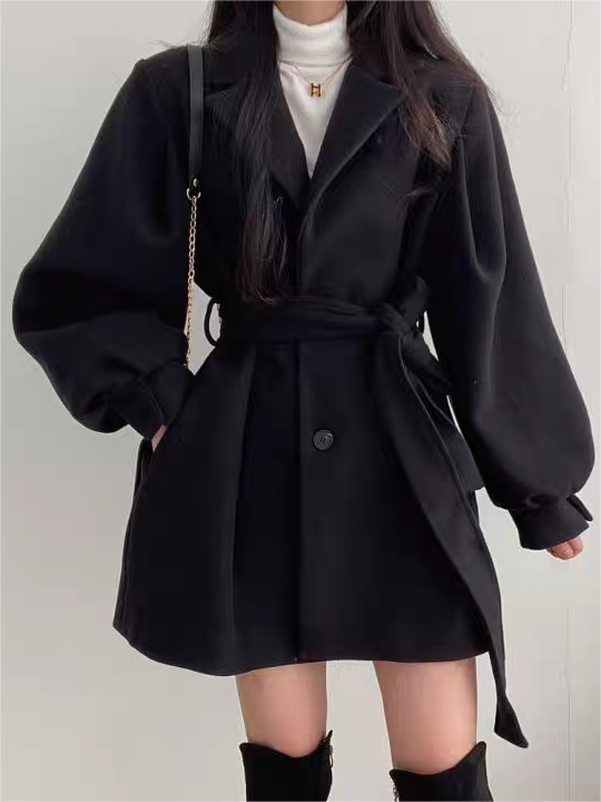 Elegante Frauenkleidung | Reverskragen, Puffärmel, Gürtel