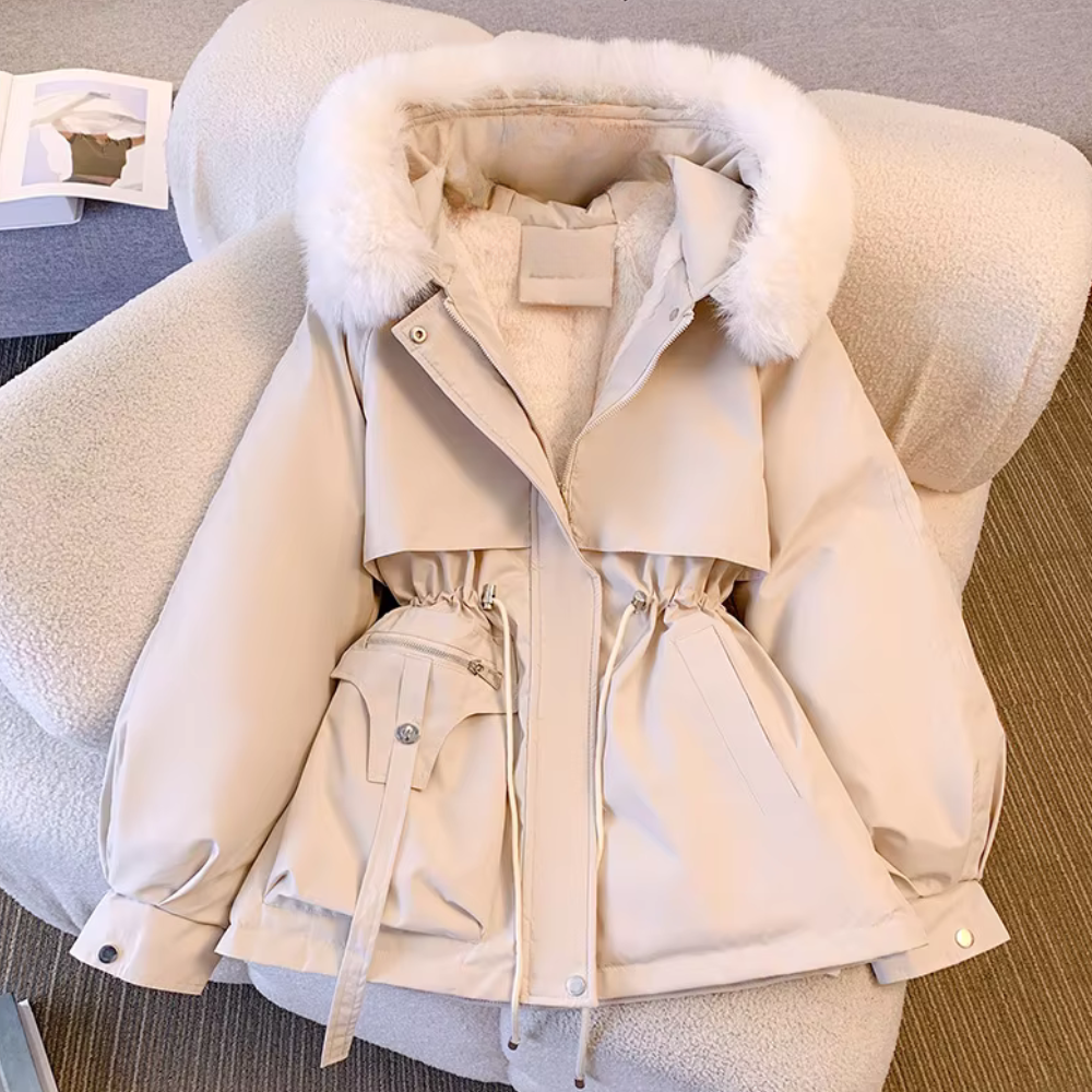Stilvolle Damenwinterjacke Modern