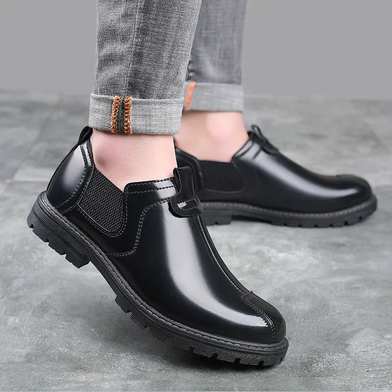 Stylischer Lederstiefel für Männer