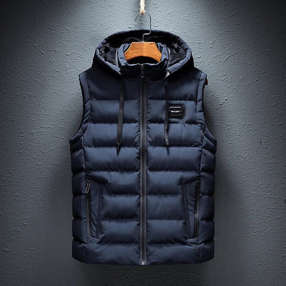 Praktischer Bodywarmer Mit Kapuze