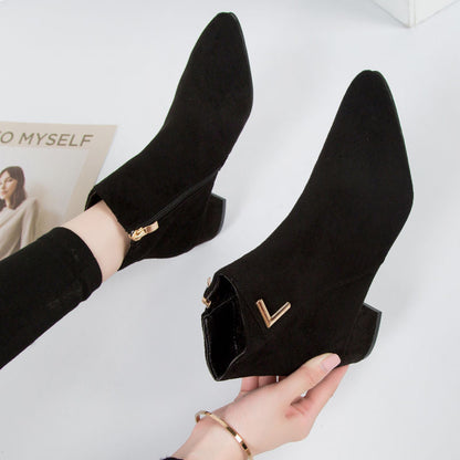 Stilvolle Stiefeletten Wildleder Spitze Blockabsatz