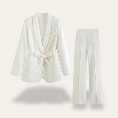 Elegantes Frauenanzug Set Stilvoll